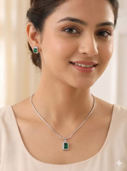 Chain Pendant With Earrings