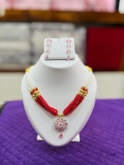 SILVER NECKLACE