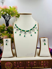 SILVER NECKLACE